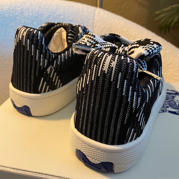 Burberry Box Check Knit Low-Top Sneakers 38.5 - Picture 5 of 9